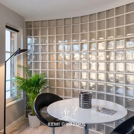 Les Armateurs Charming Gem In The Center Private Parking 2 Guest Ονφλέρ